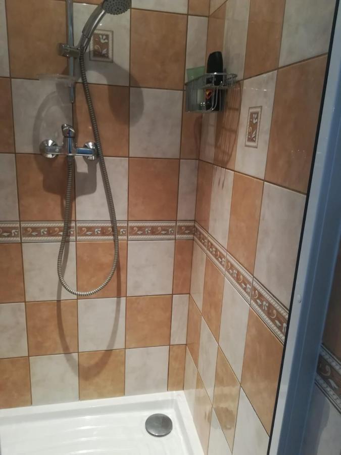 B&B Violet Карлови Вари Екстериор снимка